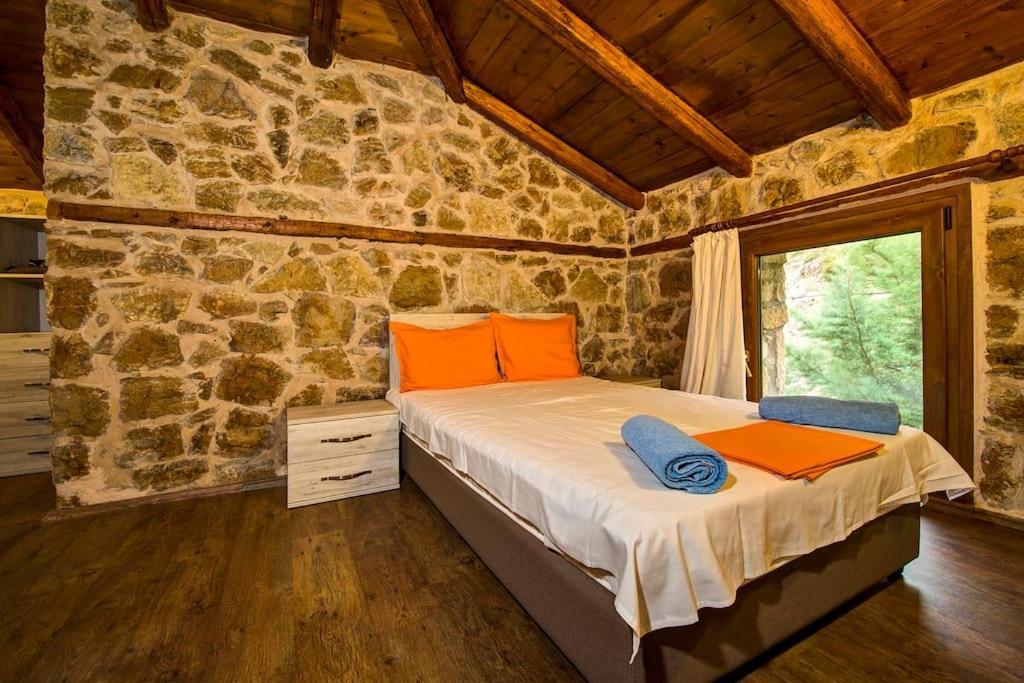 Вилла Petrini Spiti Пиргадикия Экстерьер фото