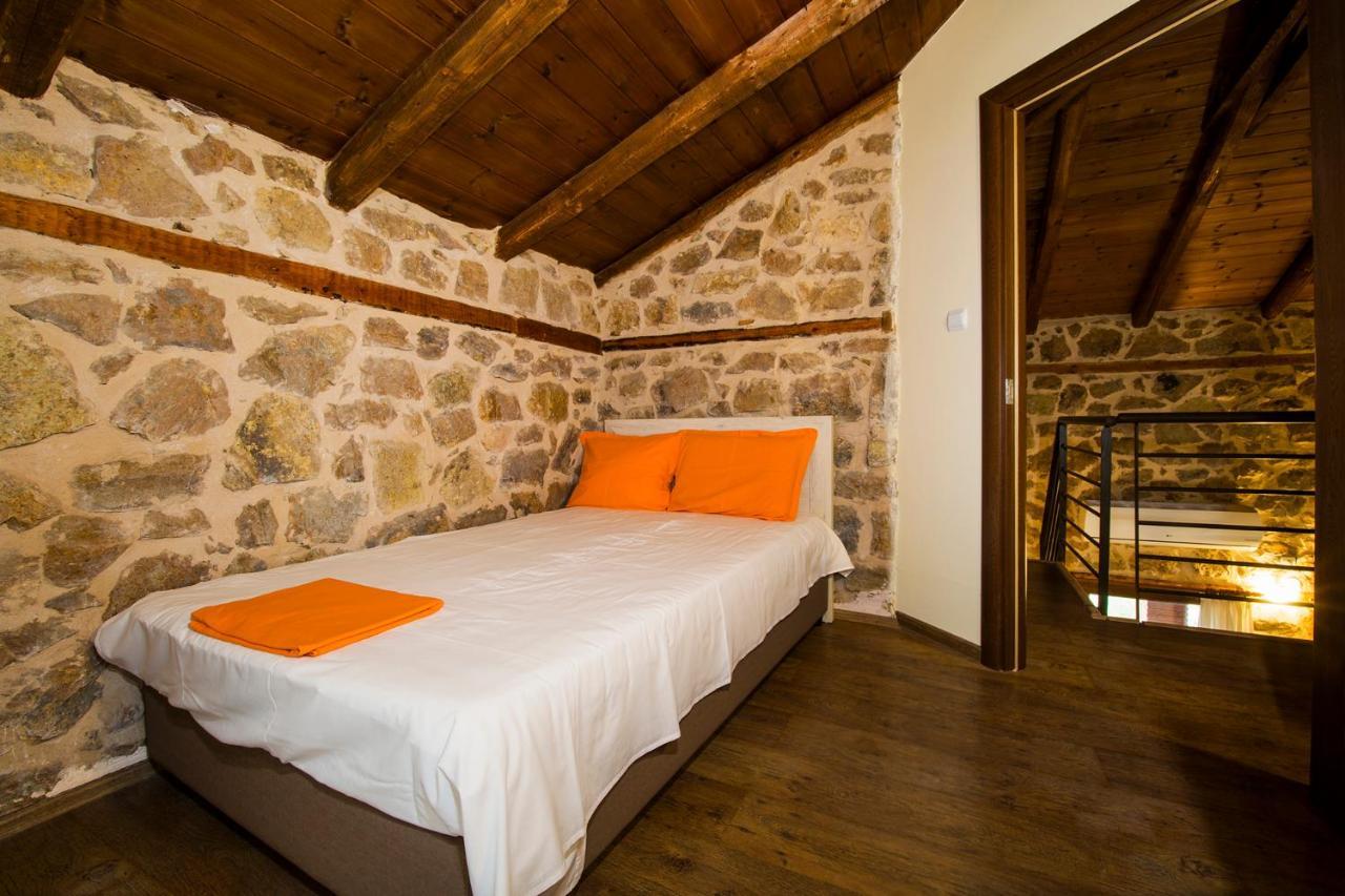 Вилла Petrini Spiti Пиргадикия Экстерьер фото