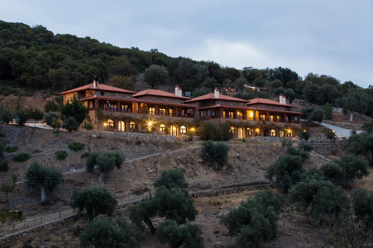 Вилла Petrini Spiti Пиргадикия Экстерьер фото