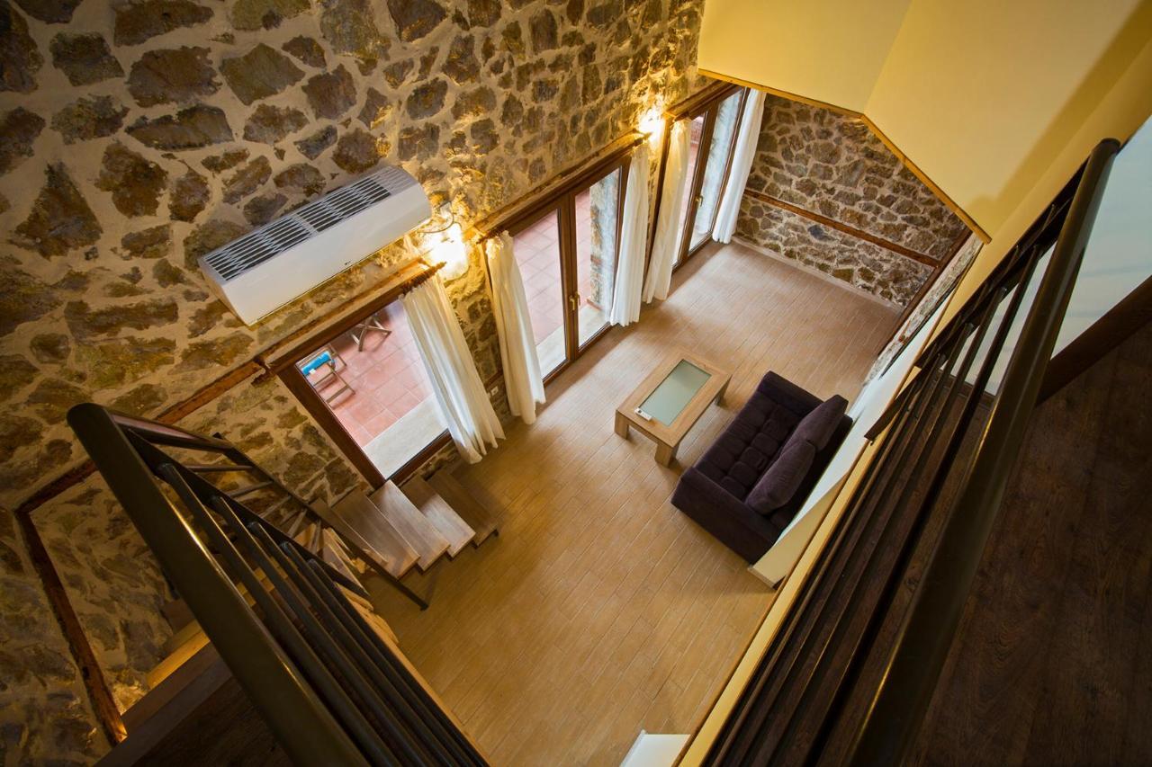 Вилла Petrini Spiti Пиргадикия Экстерьер фото