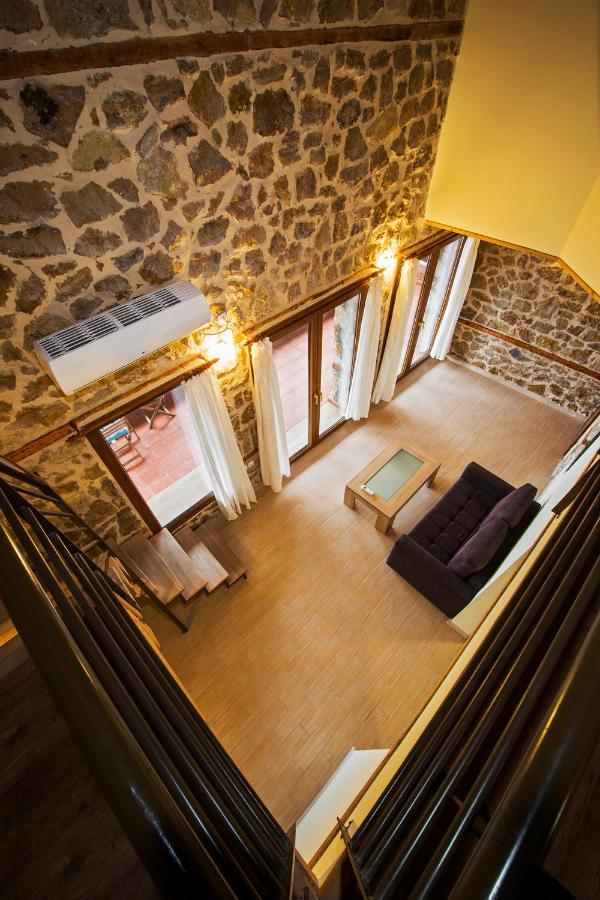 Вилла Petrini Spiti Пиргадикия Экстерьер фото
